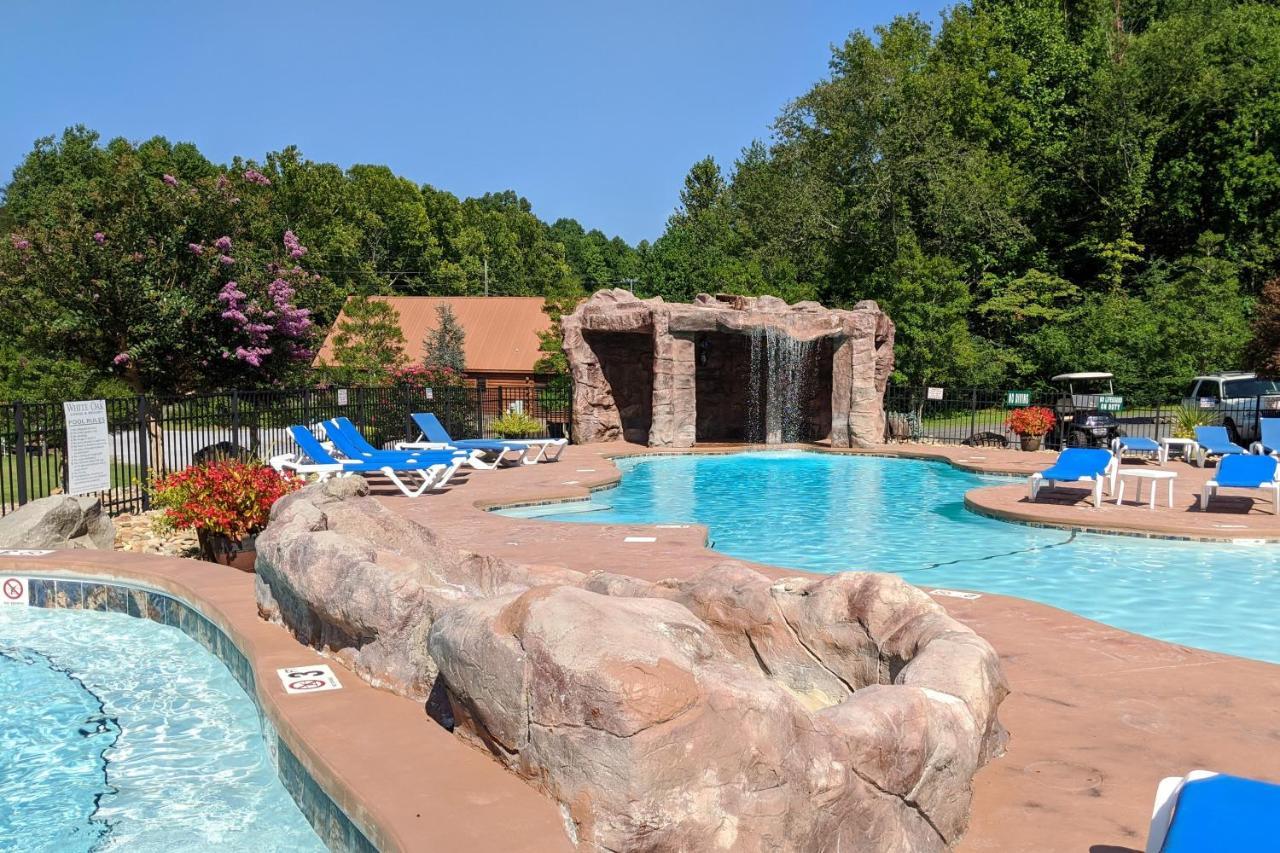 White Oak Resort Southern Comfort Gatlinburg Bagian luar foto