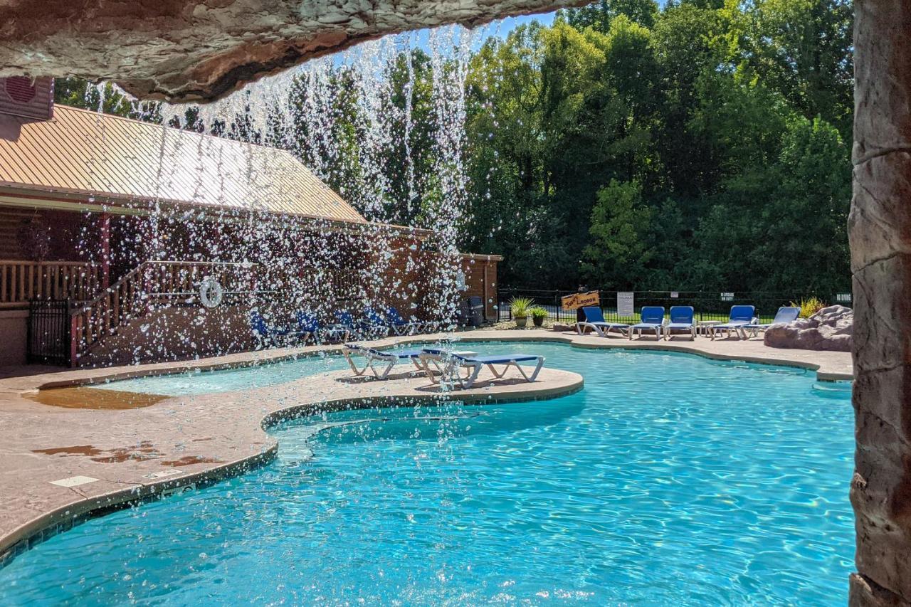 White Oak Resort Southern Comfort Gatlinburg Bagian luar foto